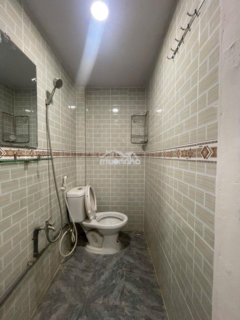 Còn 1 phòng nằm đường bế văn đàn sát phạm văn đồng - Ảnh 3