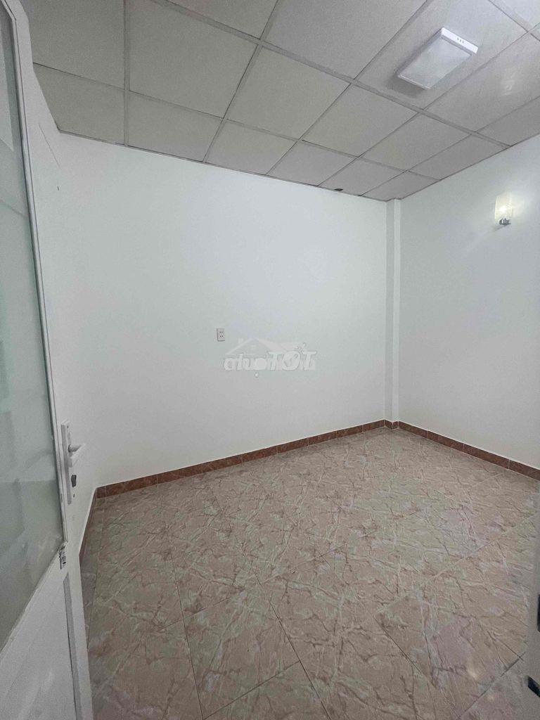💎 💎 💎 Nhà mới sơn sạch đẹp 2pn 1wc gần lotte nguyễn văn lượng giá 9,5t