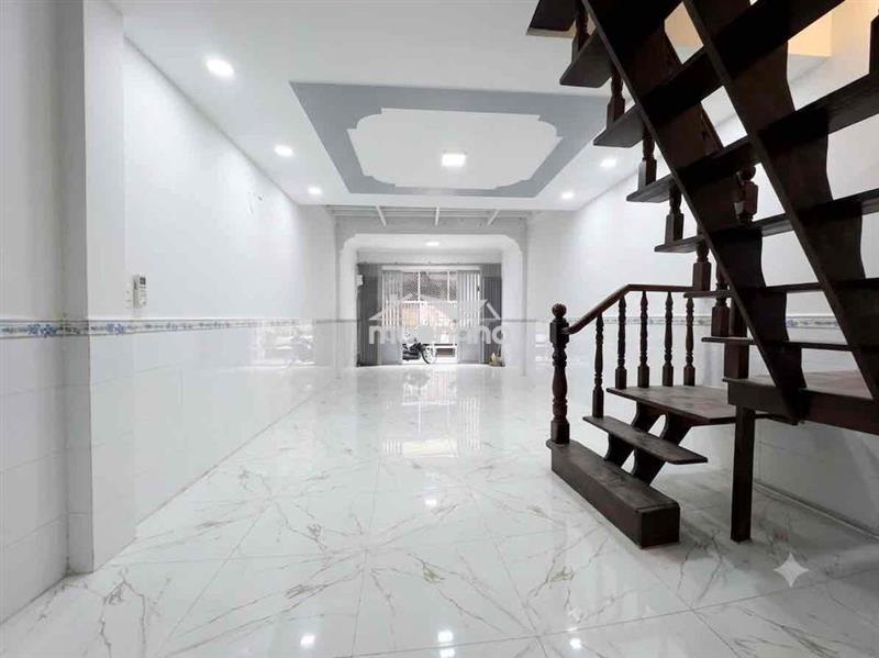 Tân sơn nhì - cạnh trường học - 50m2 - nhà mới ở ngay - gần xe hơi