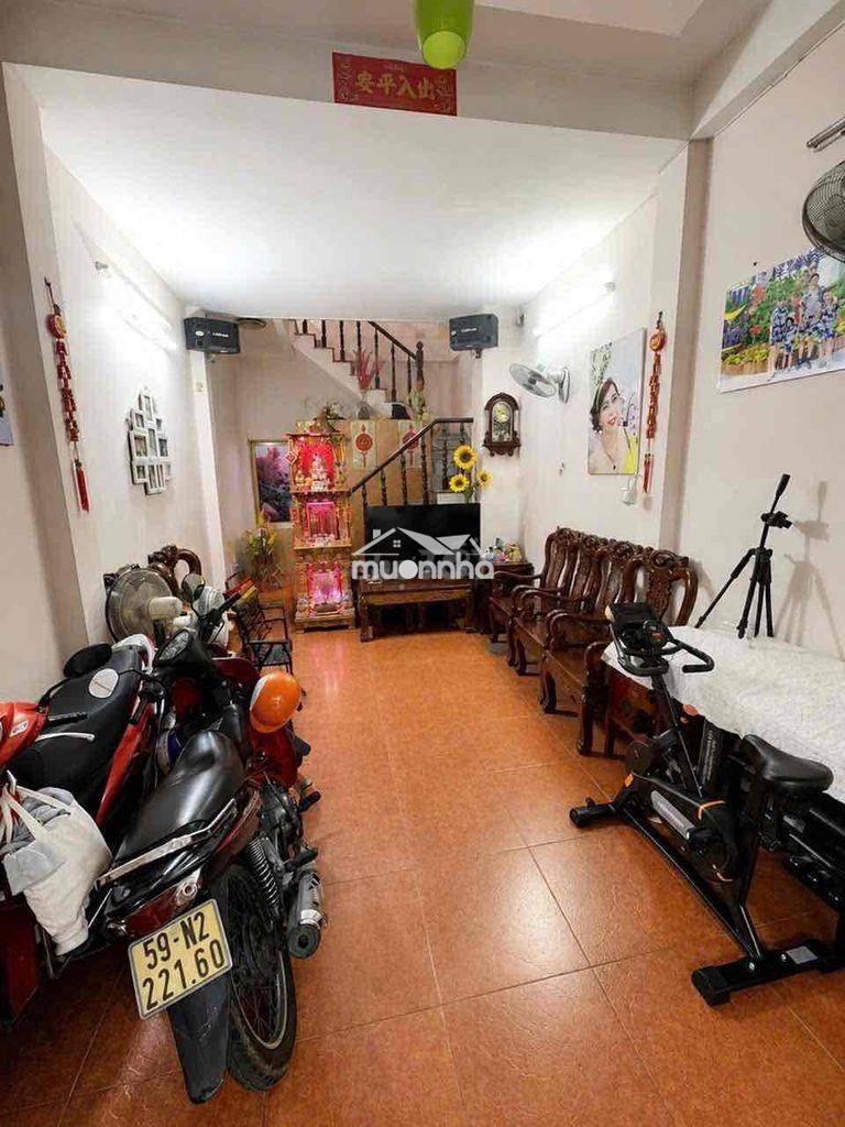 🏡Nhà hẻm xe ba gác 2 lầu- st đường ba đình p. chánh hưng - q8.