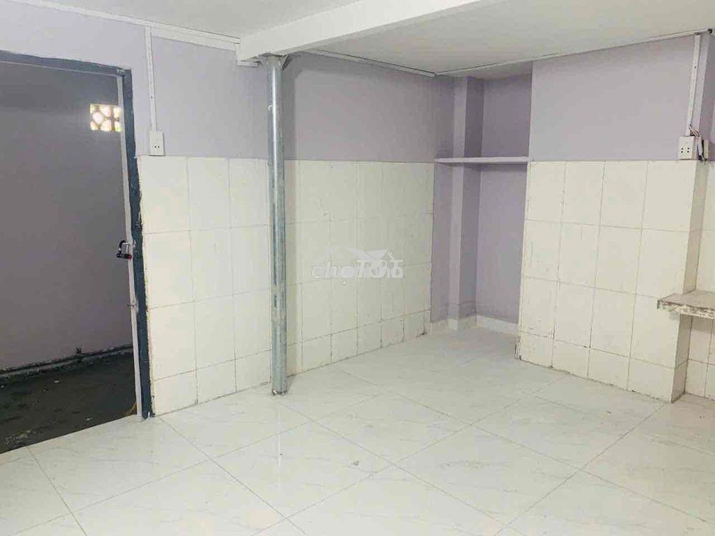 Cho thuê phòng trọ gần siêu thị mega, ngã tư địa chất - Ảnh 3