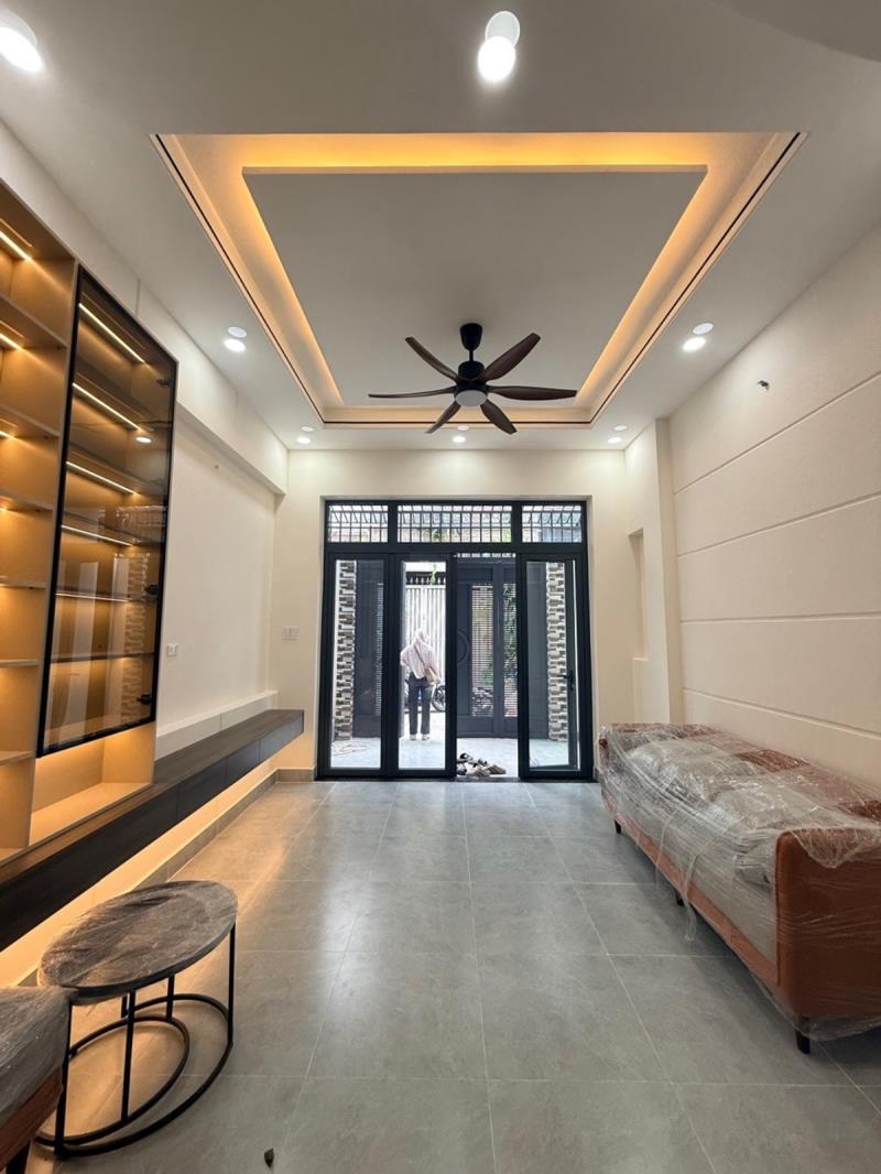 Hxh nguyễn hữu tiến, 56m2, 4x14, nhà đẹp ở ngay, xh tới nhà, chỉ 5.8 tỷ tl - Ảnh 2