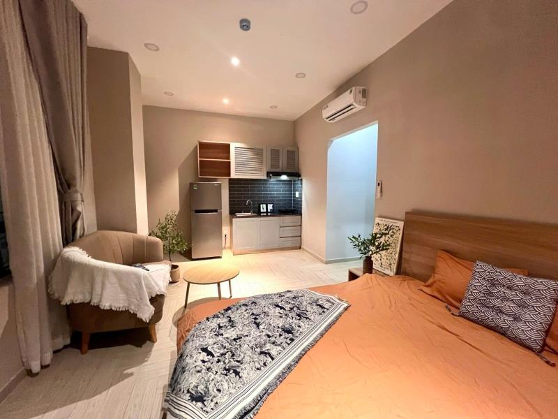 Phòng 35m2 siêu mới, thoáng, đẹp full nội thất mới ngay hàng xanh, chợ bà chiểu- nơ trang long, bình thạnh - Ảnh 2