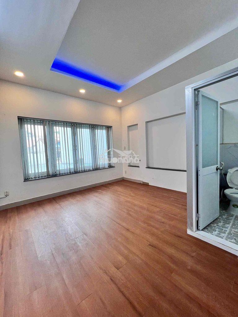🍁Phòng studio cửa sổ trời thoáng - rộng gần ngã tư 4 xã