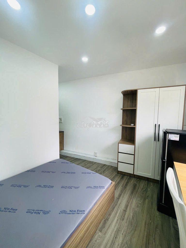 Hiếm!mới trống phòng cửa sổ thoáng huỳnh văn bánh-full nội thất - Ảnh 2