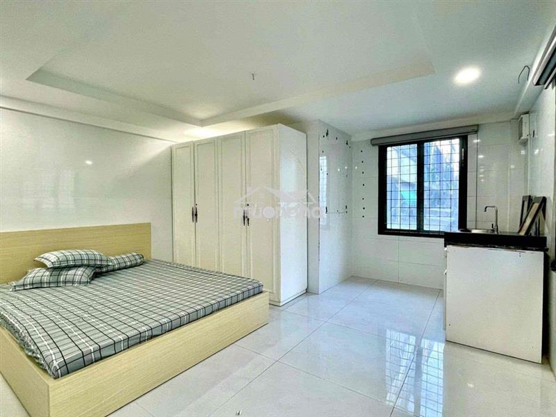 Studio full nội thất cửa sổ trời thuận tiện trung tâm q5 q10 siêu ngon