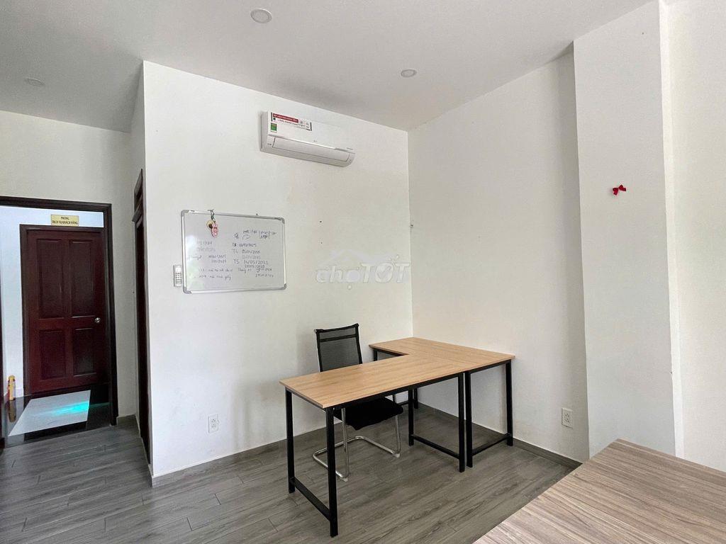 Văn phòng cho thuê cạnh vinhome bình thạnh 500m full nội thất giá tốt - 2