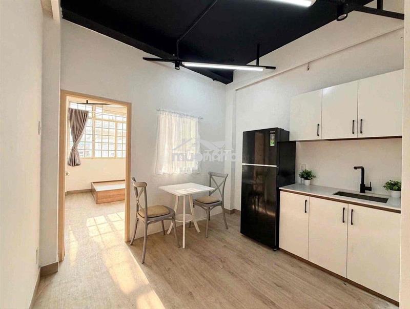 Cho thuê căn 1pn tách bếp full nt giặt riêng gần hai bà trưng quận 1