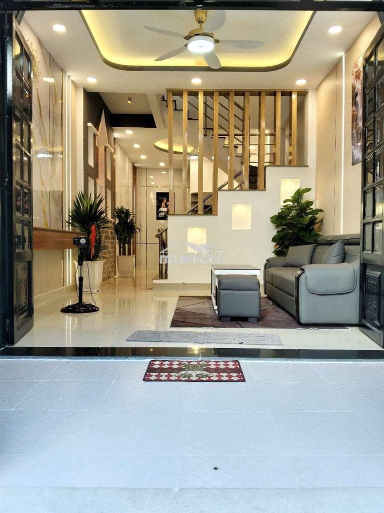 Bán nhà mới 3 tầng đường âu dương lân - giá 7.5 tỷ - - 2