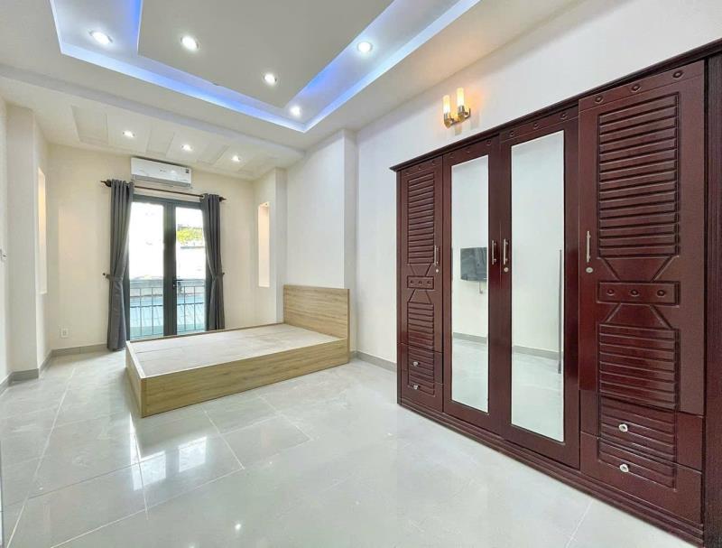 Cho thuê căn hộ ban công | gần chợ bà chiểu & đại học văn lang cs1 - Ảnh 2