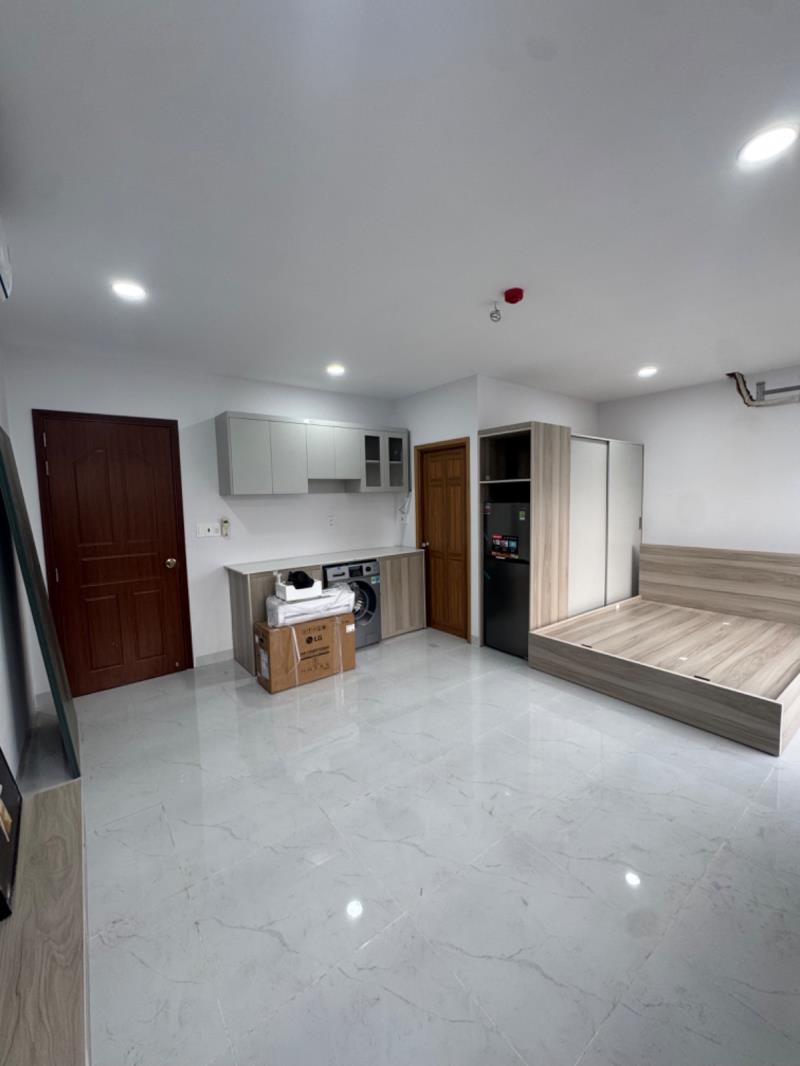 Khai trương phòng mới 30m2 full nt 100% có ban công tại nơ trang long
