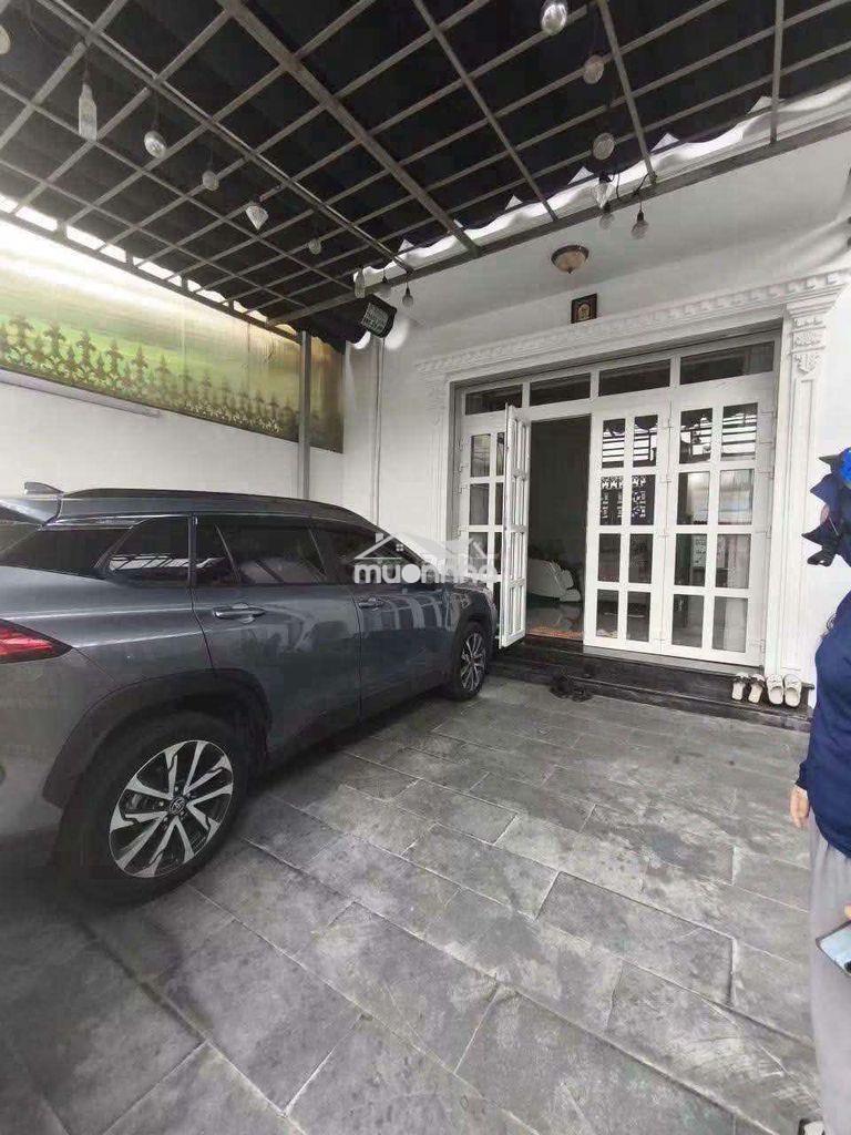 Nhà cho thuê