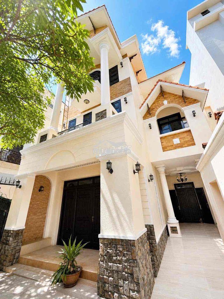 Biệt thự đối diện công viên khu tên lửa 200m2 7 phòng
