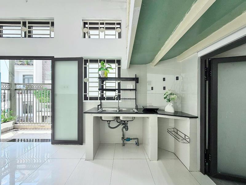 Phòng gác cao xinh giá rẻ – đủ tiện nghi, thang máy, ban công/cửa sổ – gần vhu, huit, huflit, cđ gtvt, cđ công thương - Ảnh 3