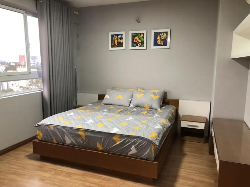 Bán gấp căn hộ cao cấp hùng vương plaza, dt: 130m² - 3pn - 3wc, sổ hồng chính chủ - giá tốt - Ảnh 3