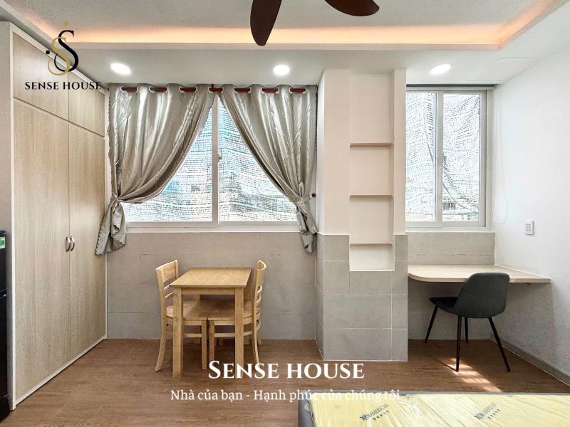 Studio cửa sổ - ban công | full nội thất | toà nhà thang máy | gần đại học văn hiến - Ảnh 2