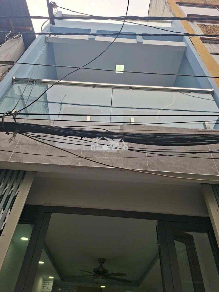 Nhà bán. bến phú lâm q6 trệt 2 lầu st 3x10m 30m2 hẻm 3m sát mt