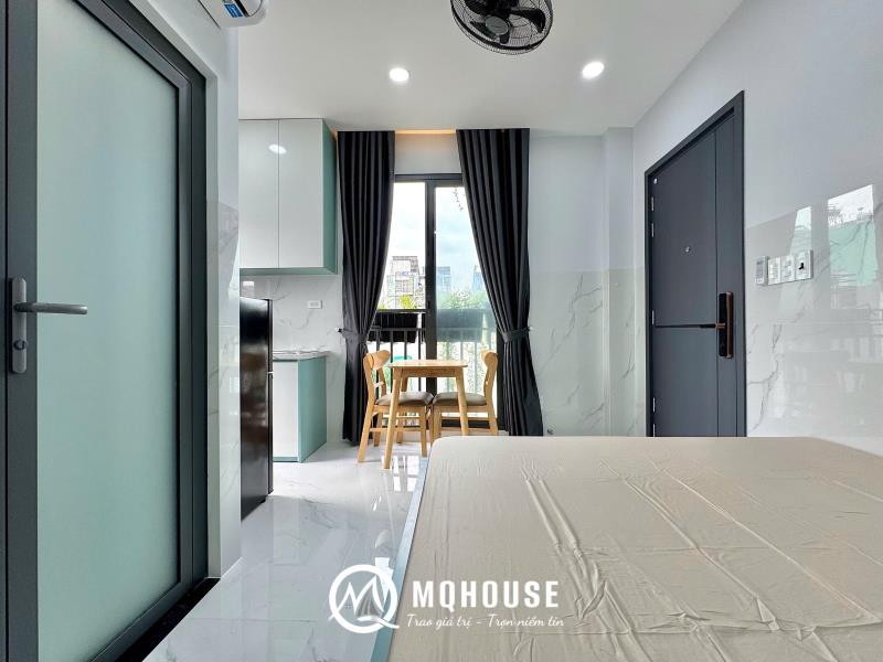 Studio ban công full nội thất | tô hiệu - đầm sen | cửa khóa vân tay, máy giặt riêng