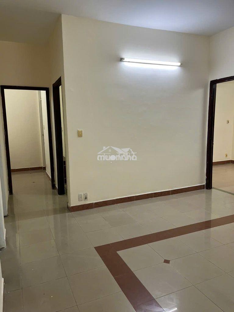 Bán gấp căn hộ cc b1 trường sa, 3 tỷ, 40m2, 1pn, 1wc