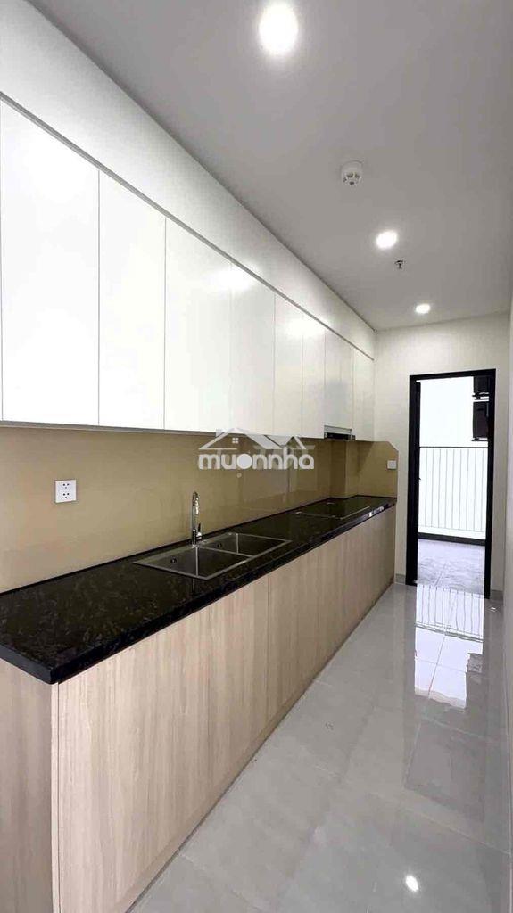 Chỉ 5,5tr cho thuê 2pn sẵn rèm, gp, nhà mới tinh tại a&t sky garden