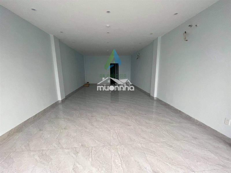 Cho thuê nhà nguyên căn mặt tiền 5 tầng đường võ văn kiệt