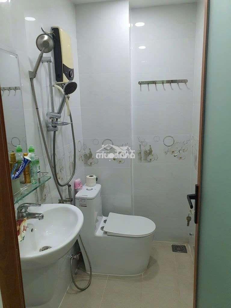 Nhà 1 trệt lửng 2 lầu 3x8m có nội thất hẻm 399 nguyễn đình chiểu - 4