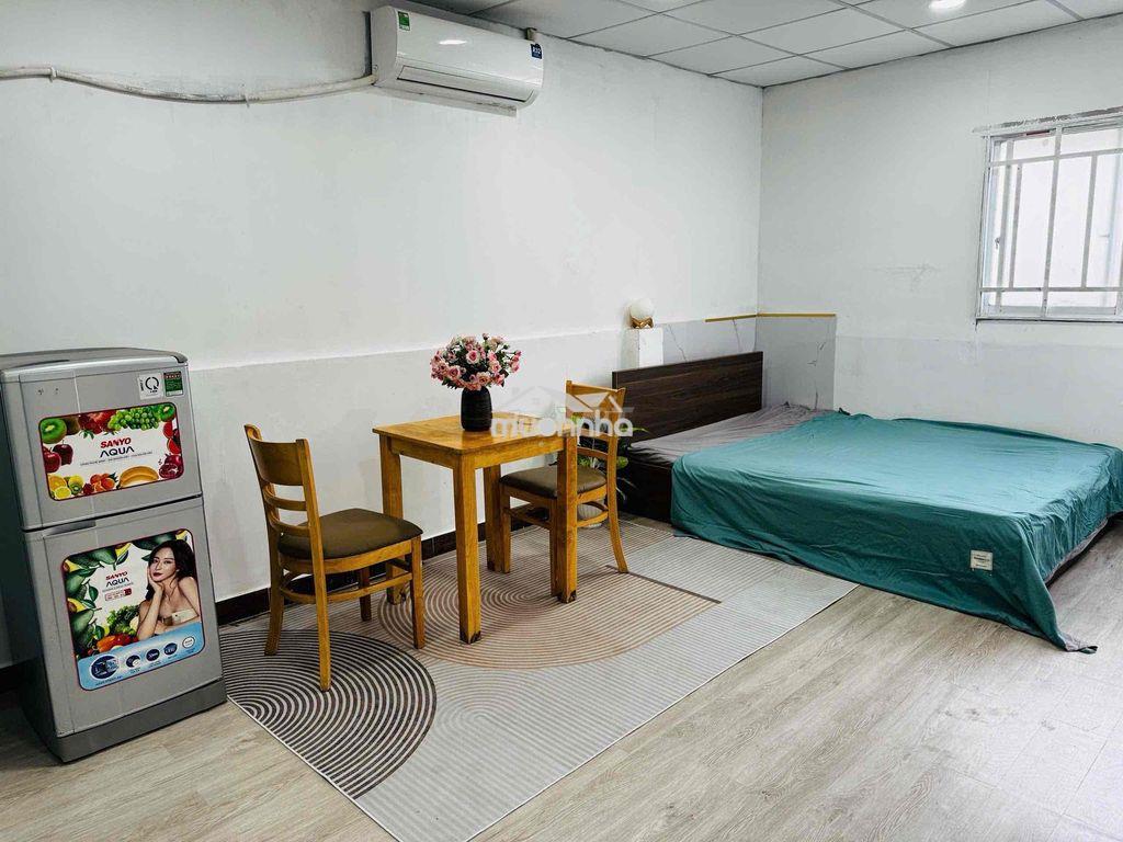 Phòng 30m2, full nội thất, có kệ bếp giờ giấc tự do 329 tân hương - Ảnh 3
