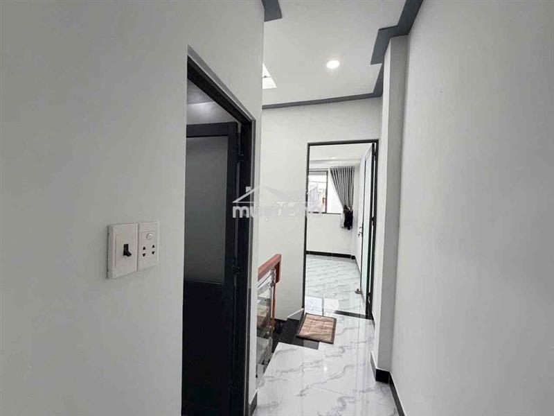 Nhà 3x18 lầu đẹp