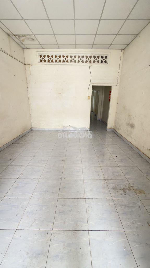 Nhà nguyên căn hẻm xe hơi đường đồng tâm, xã tân xuân, hóc môn