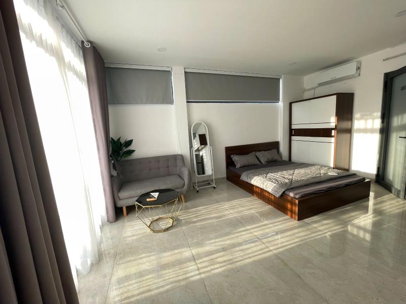 Căn hộ gần nguyễn văn đậu thang máy hầm xe bancol lớn siêu rộng 30m2 - Ảnh 3
