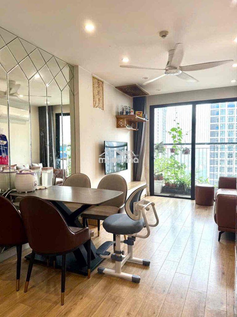 Cần bán 2 ngủ 55m tầng trung giá 3.5 tỷ vinhomes smairt city - 2