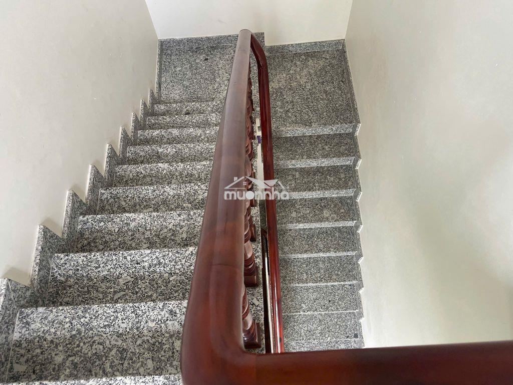 Cho thuê nhà mt, 4.5 x 10m, t+2l, 02pn, 2wc - Ảnh 2