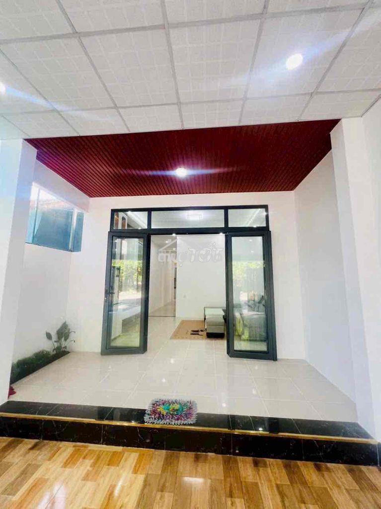 Bán nhà riêng mới nội thất đầy đủ trong khu dân cư phú tân tp mới bd - Ảnh 2