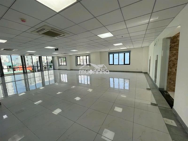 Cho thuê văn phòng diện tích lớn 155m2 - phan đăng lưu, phú nhuận
