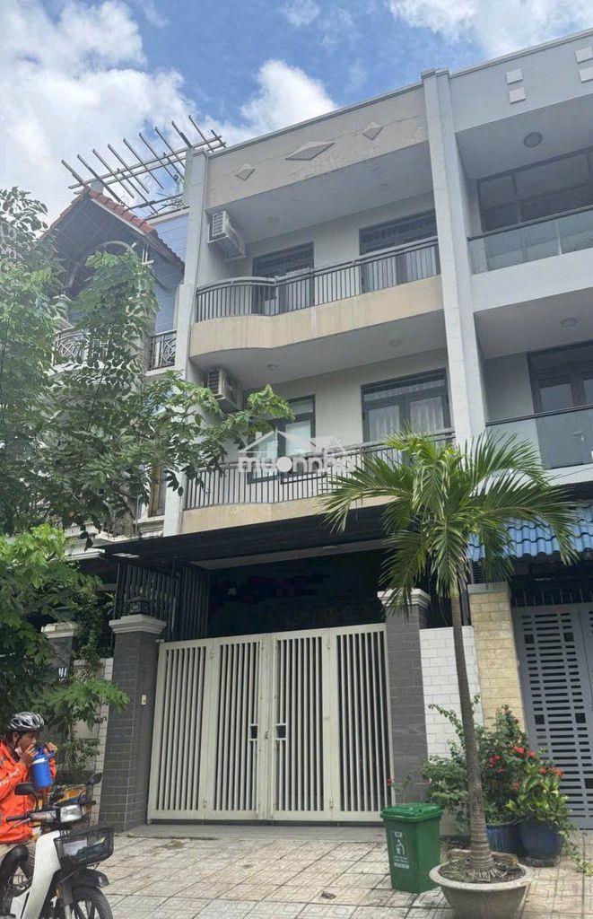 Nhà đường quách văn tuấn khu k300 diện tích: 5x22m trệt 2 lầu cho thuê