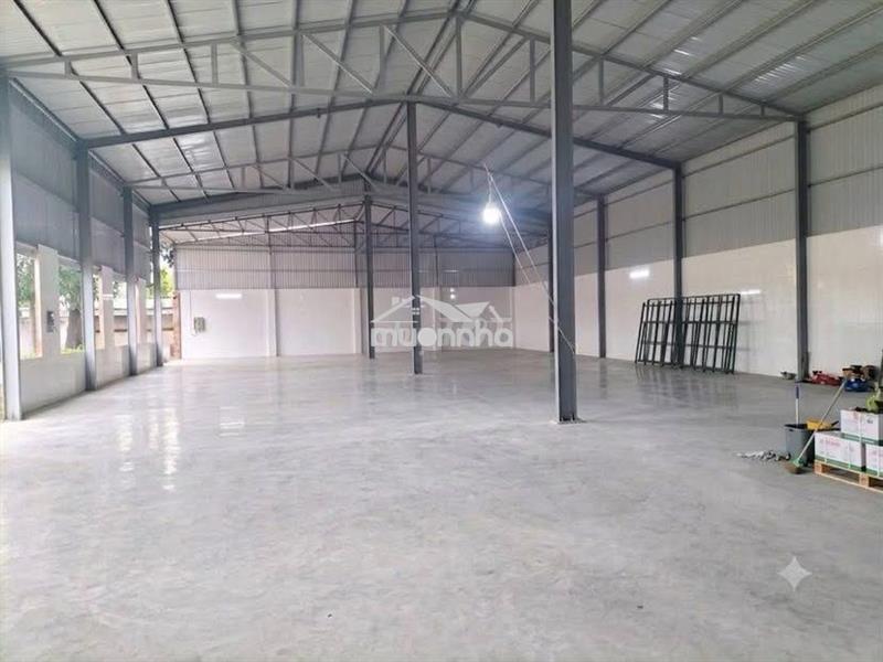 Cho thuê kho 300 m2 mới xây gần chợ an thới tiện chứa hàng