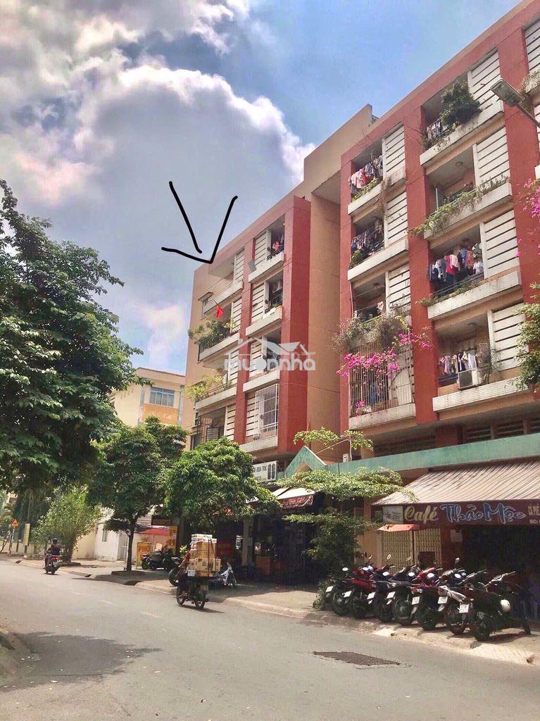Chung cư tân bình 3 pn 11 triệu.