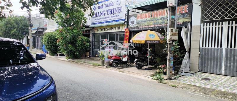Cho thuê nhà và sang lại quán cafe