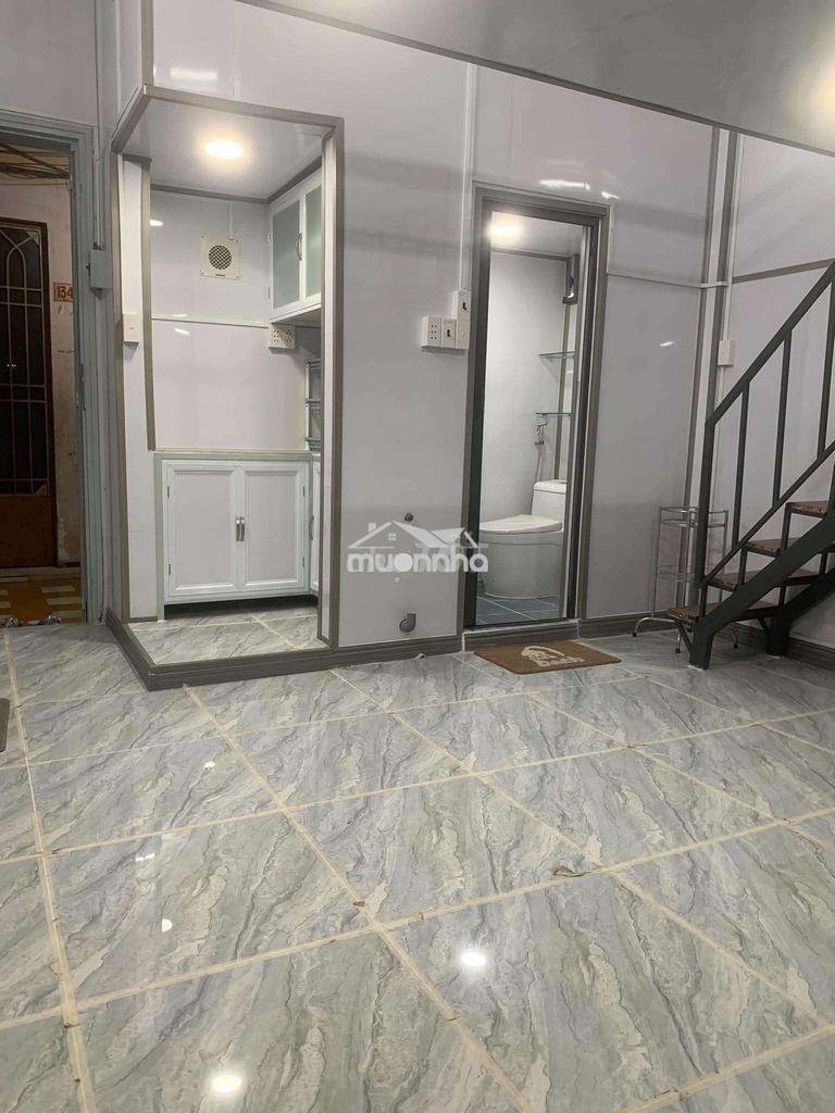 C/cư 2 phòng ngủ, thang máy trần hưng đạo q1 - Ảnh 2