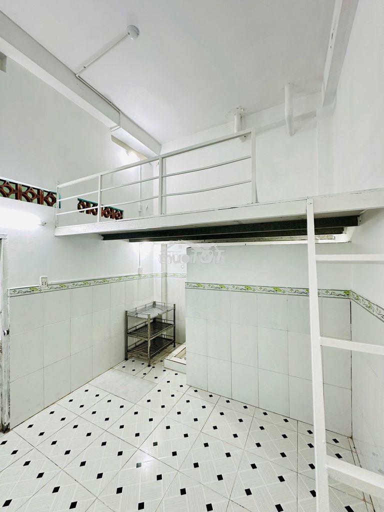 Duplex gác cao ko đụng đầu gần iuh vlu giá rẻ - Ảnh 2