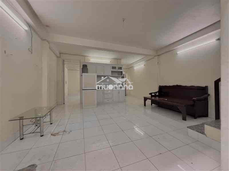 Bán nhà sát mặt tiền đối diện chợ phạm văn hai 60m2 chưa tới 7 tỷ. - Ảnh 2