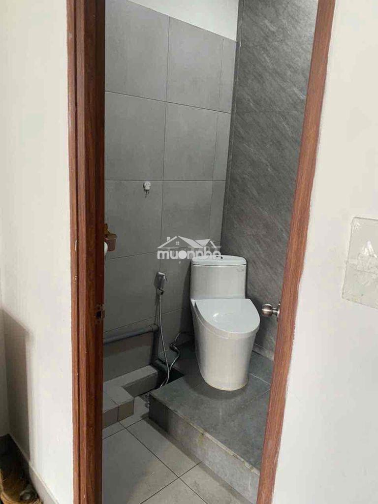 Cho thuê phòng kế ga metro bình thái
