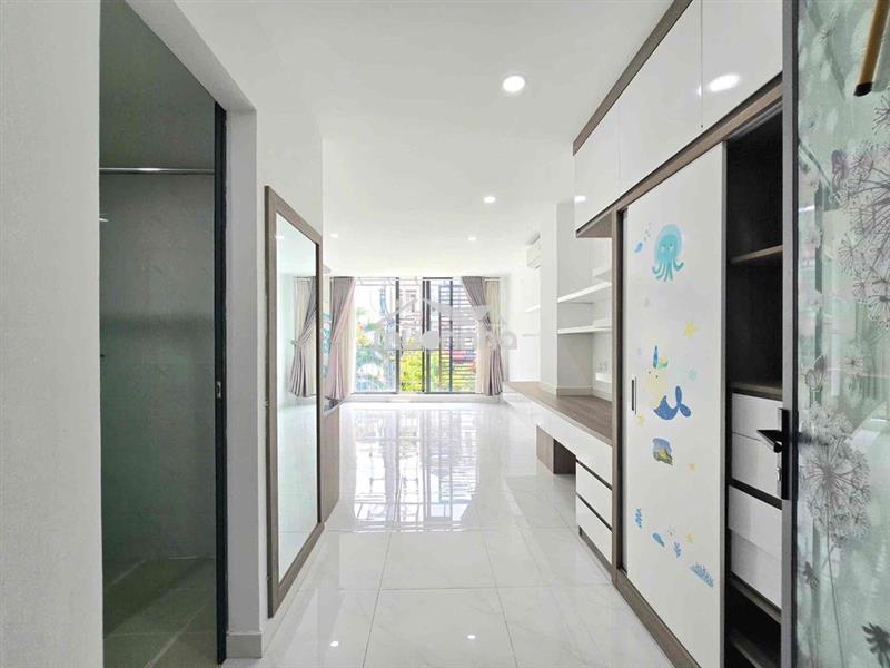 Phòng ban công 35m2 full nội thất mới ngay trung tâm gò vấp