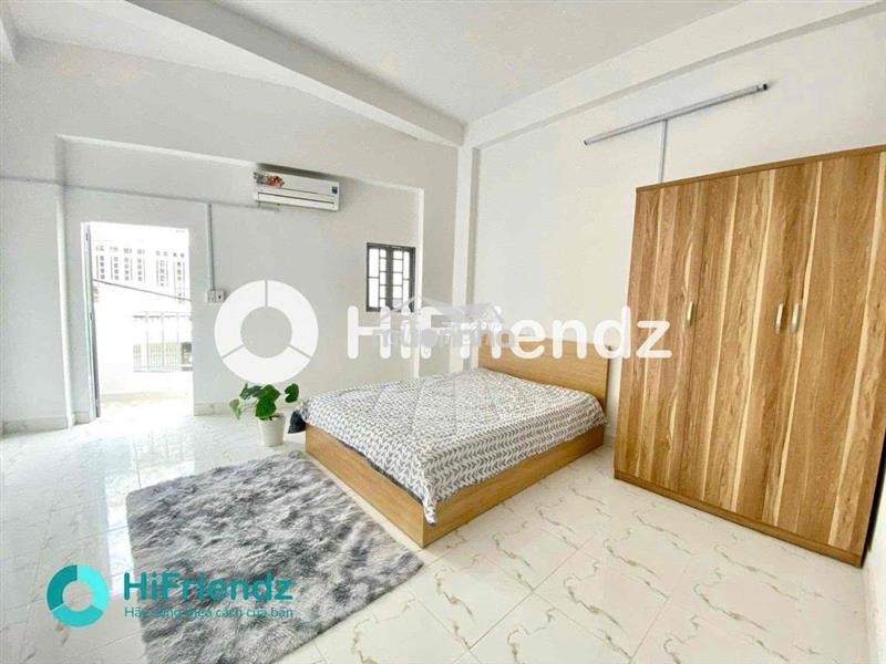 Studio ban công siêu thoáng - thang máy gần đh y dược, đh mở