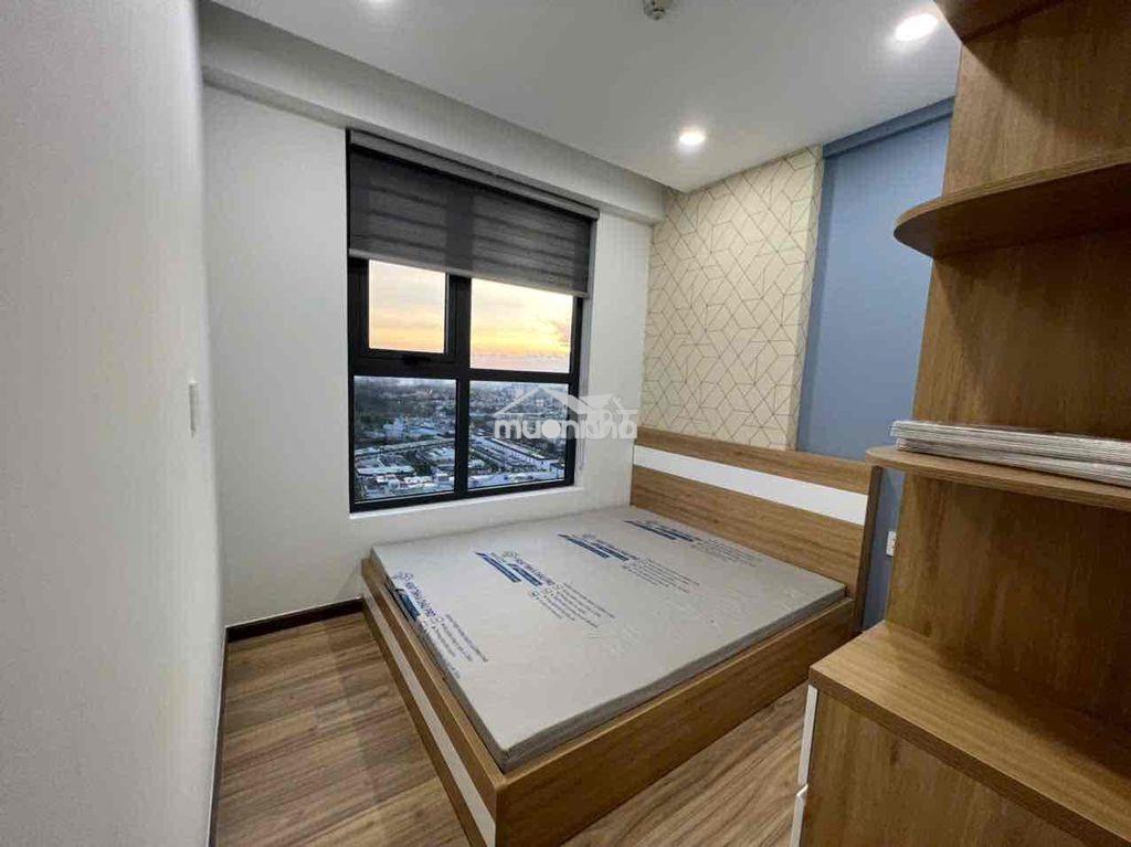 Bán căn 2pn bcons plaza view landmark 81 tầng đẹp full nội thất 2tỷ450 - 2
