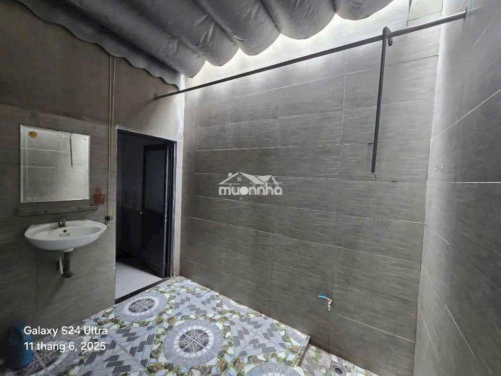 Nhà mới đẹp 92,7m2 có gác lửng lái thiêu 70 sau lưng ubnd lái thiêu - Ảnh 4