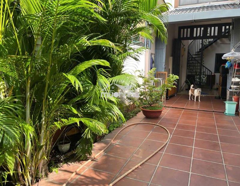 Cần cho thuê gấp nhà lê quang định, p.11,bình thạnh  gần phạm văn đồng