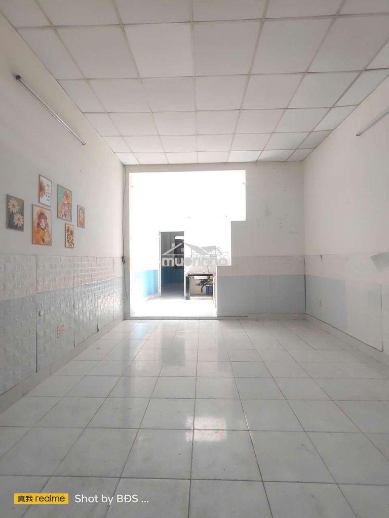 Cho thuê nhà rộng hẻm 606 ql13 7tr/tháng - 2
