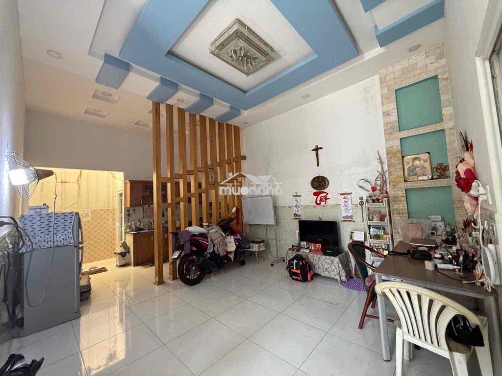 Mặt tiền ngay phan văn hớn tiền lân - dt 5m x 14m. dtcn 65m2. - 3