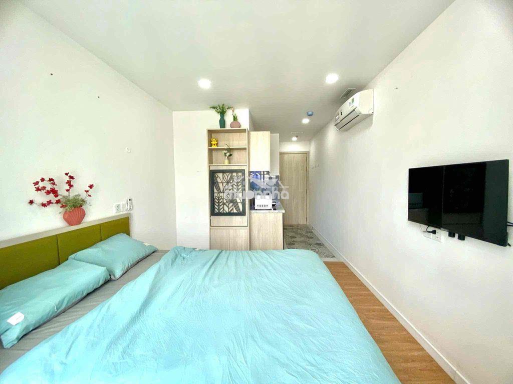 Cho thuê căn hộ ban công tại lê văn sỹ q3 gần ueh, đhsg, dinh độc lập - 3